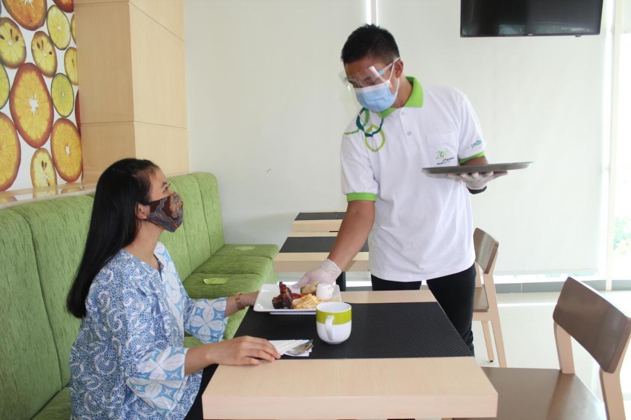Zest Parang Raja Solo By Swiss-Belhotel International Bonorejo Exteriér fotografie