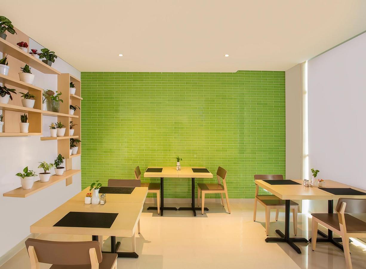 Zest Parang Raja Solo By Swiss-Belhotel International Bonorejo Exteriér fotografie